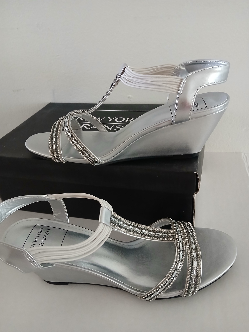 New York Transit Silver Wedge $22 Sandals with Beaded Straps Size 8.5